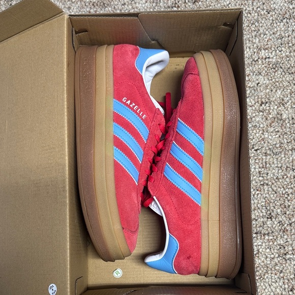 Adidas Gazelle Platform Red Suede Sneakers with Light Blue Stripes - Picture 5 of 6
